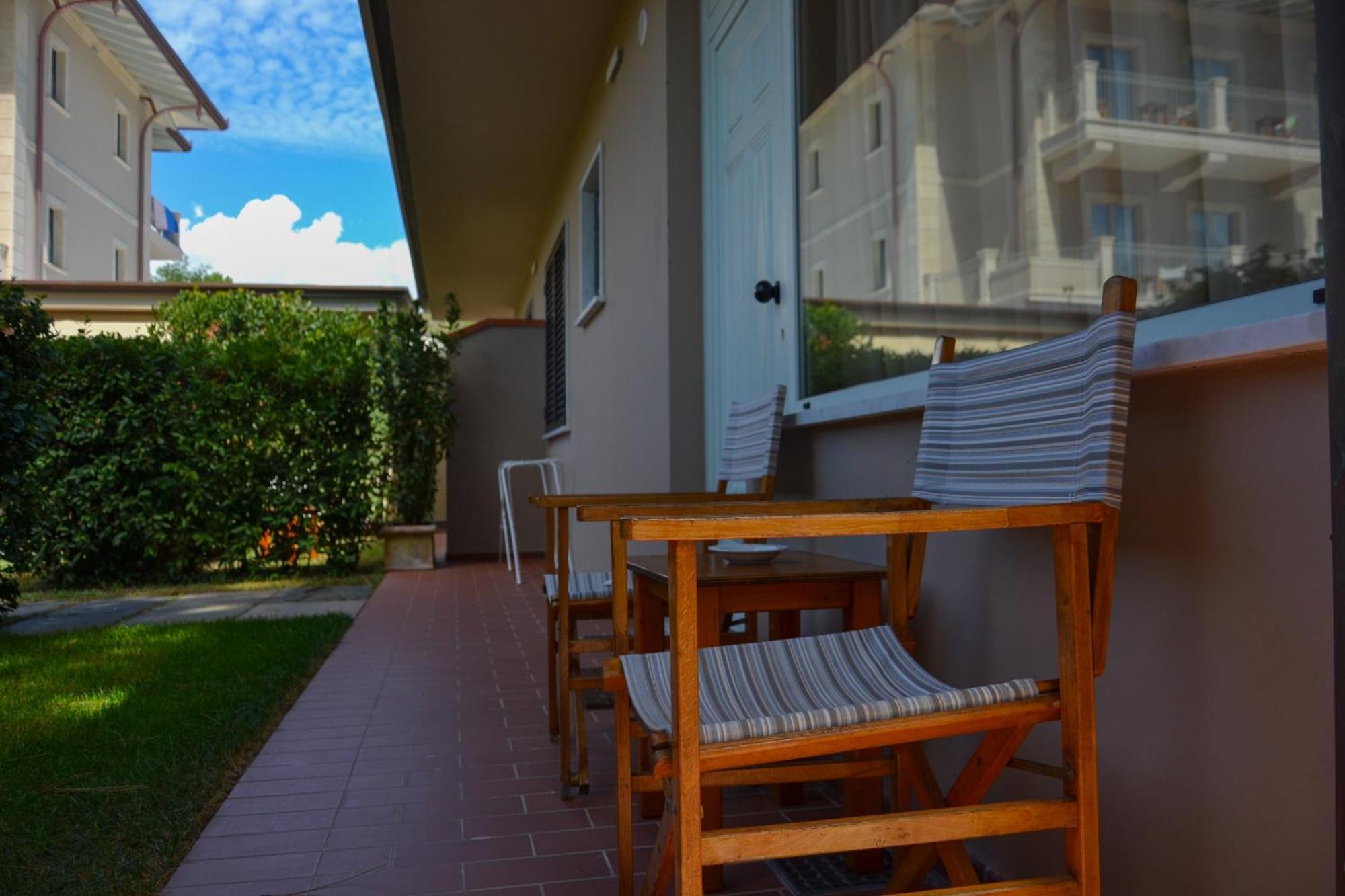 Hotel Villa Elsa Marina di Massa Habitación foto