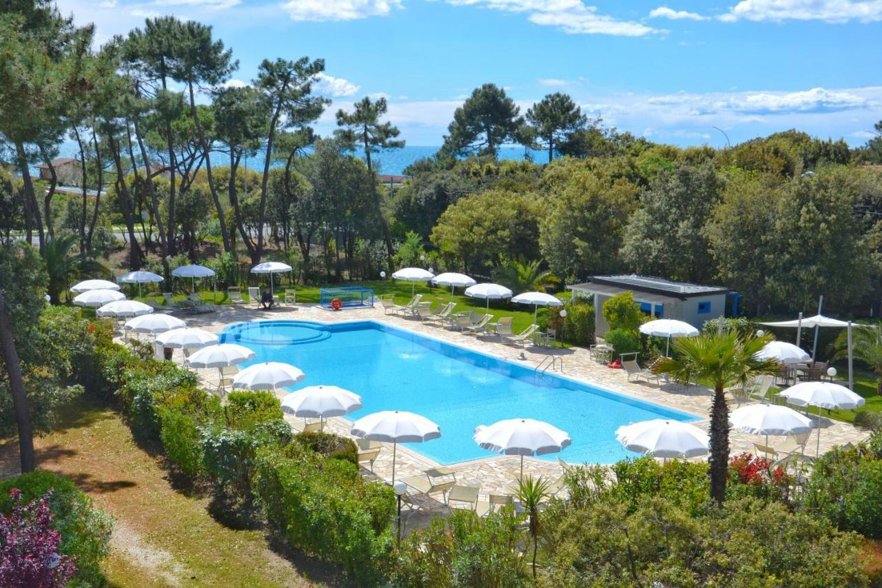 Hotel Villa Elsa Marina di Massa Exterior foto